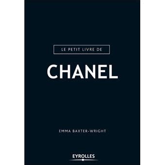 le petit livre beige de chanel